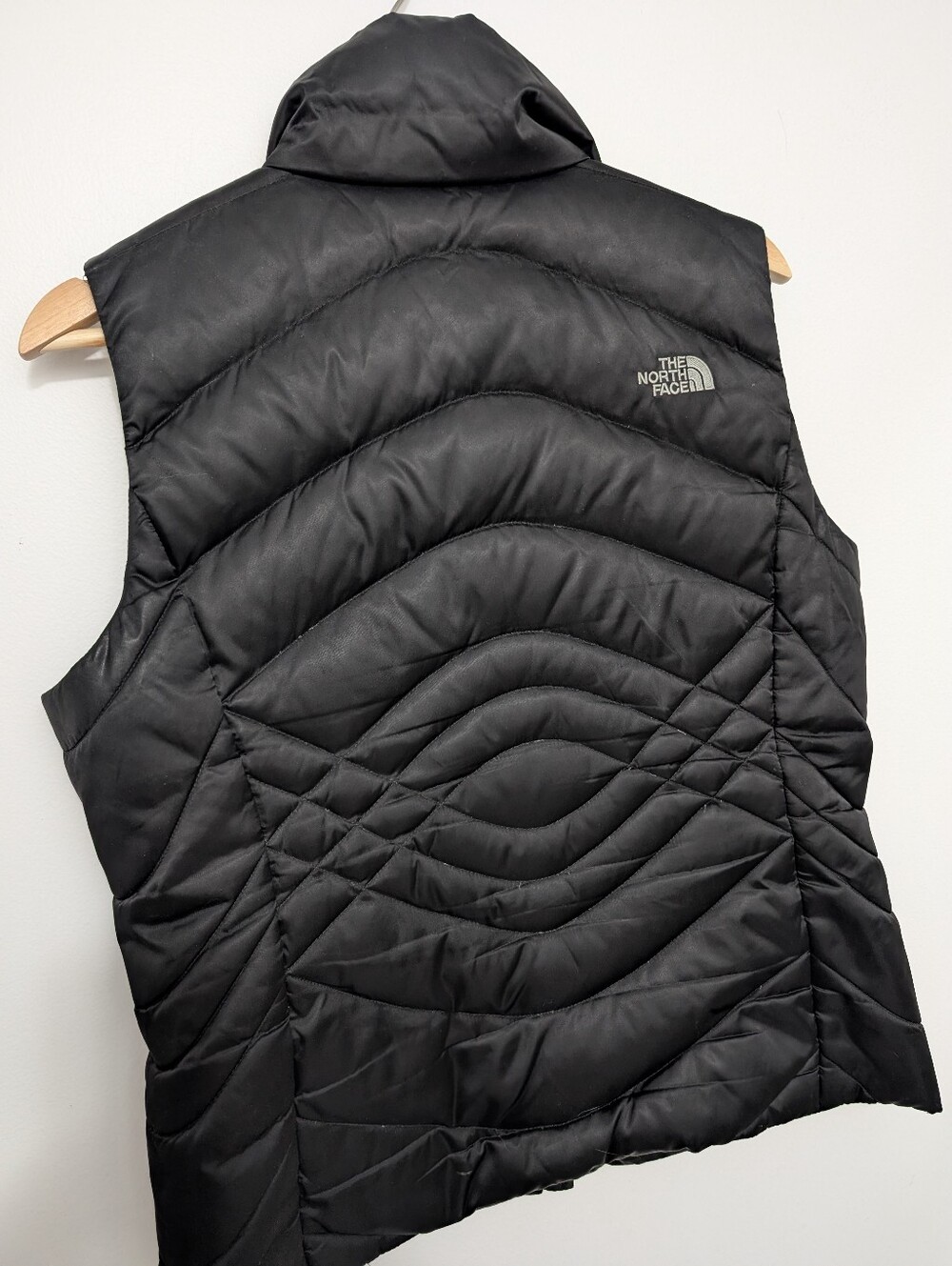 North Face Medium Puffer Vest 550 Goose Down Shiny Black Puff Zip Up Warm Winter